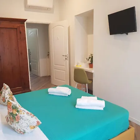 Vendégház Romeo's Eye 3*